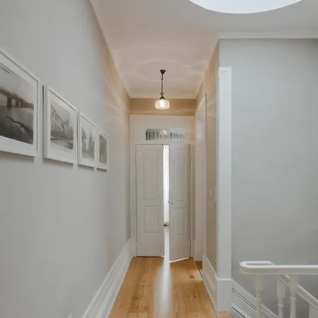 Riverwindows Semesterbostad *