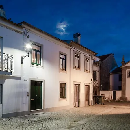 Riverwindows Semesterbostad Fão